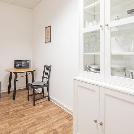 Spacious 2 Bedroom Apartment Hamburg Luaran gambar