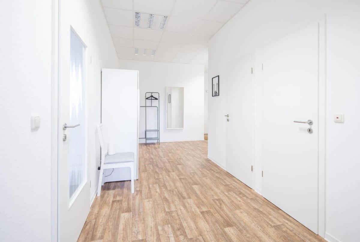 Spacious 2 Bedroom Apartment Hamburg Luaran gambar