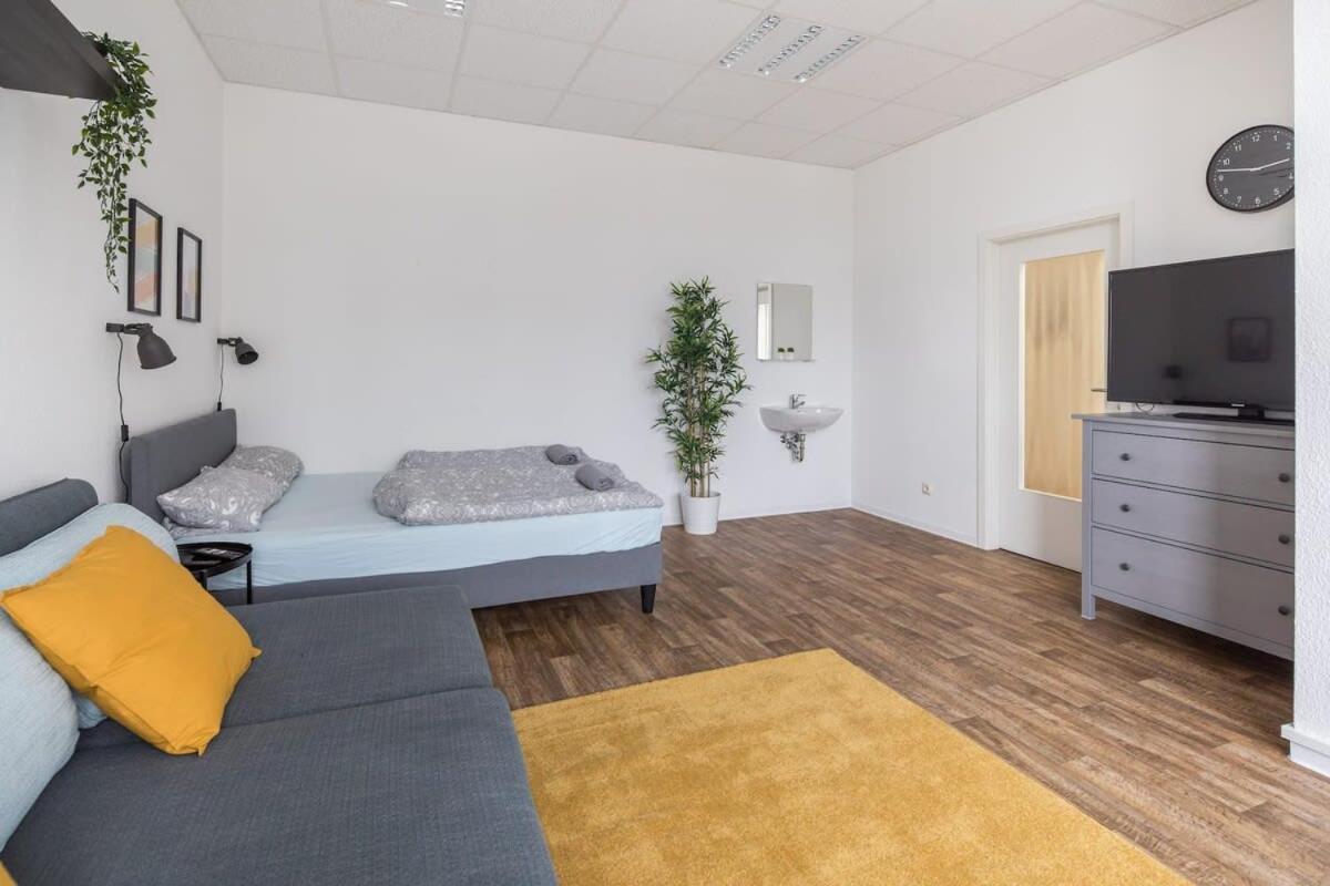 Spacious 2 Bedroom Apartment Hamburg Luaran gambar
