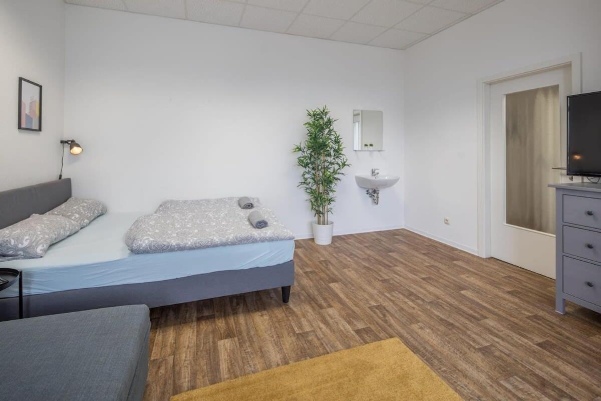 Spacious 2 Bedroom Apartment Hamburg Luaran gambar